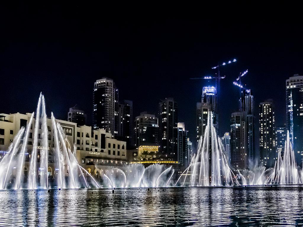 Dubai Fountain Show