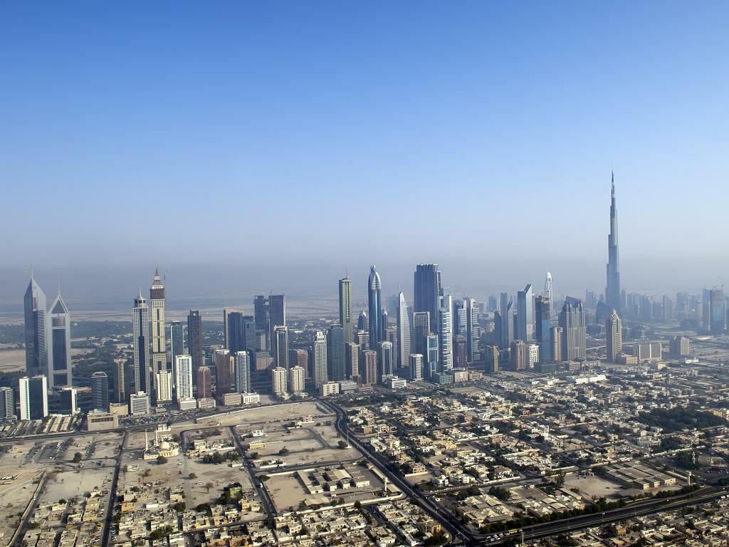 Dubai Skyline am Tag