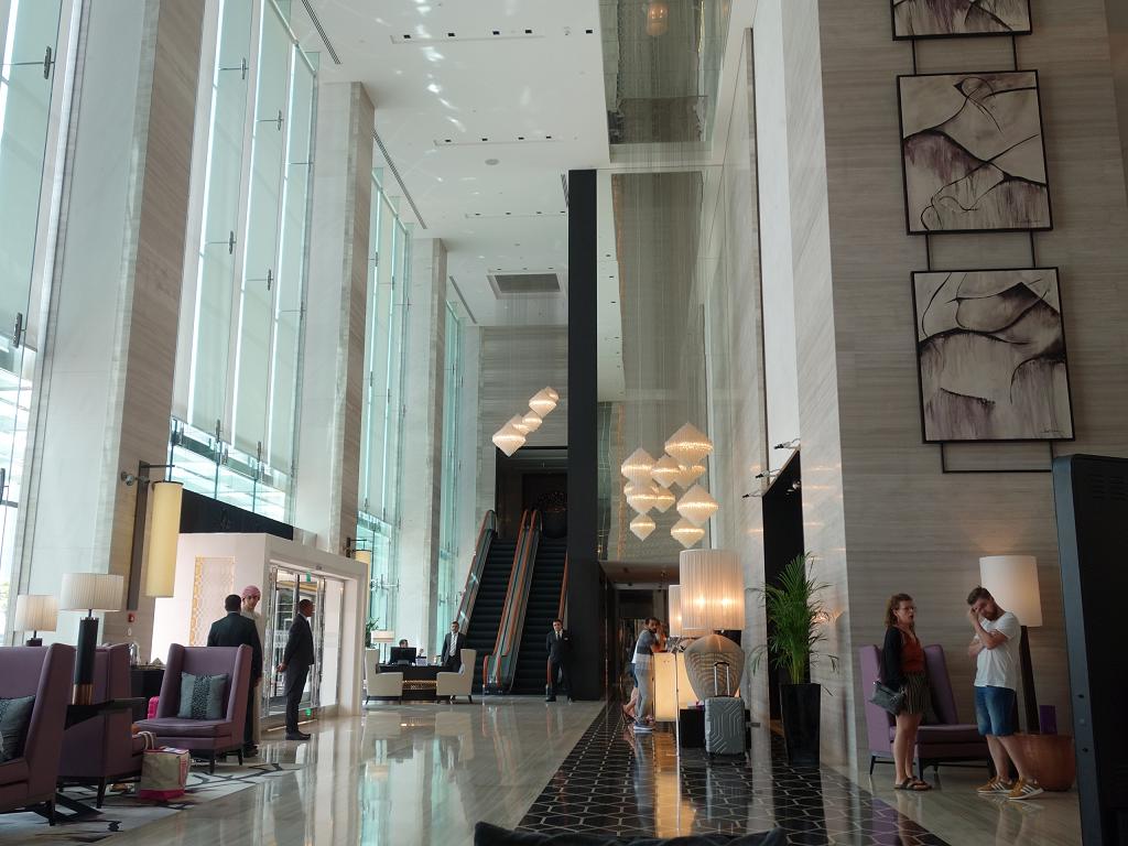 Die Lobby vom Steigenberger Hotel Business Bay