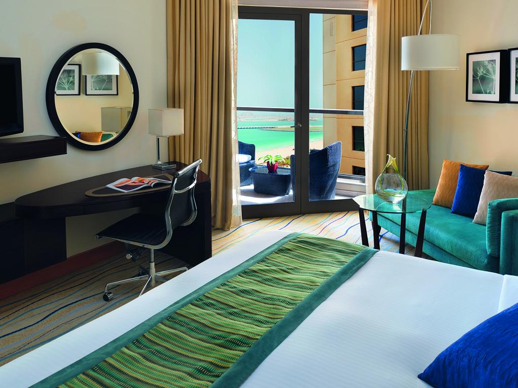 © Mövenpick Hotel Jumeirah Beach Zimmer