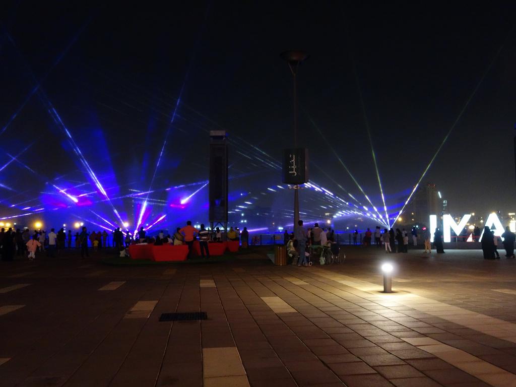 Die Show Imagine in der Dubai Festival City