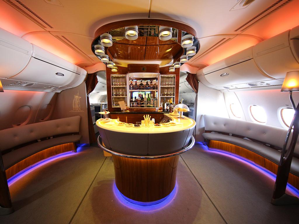 Bar von Emirates